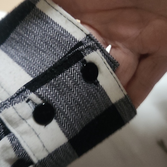 Plus size Plaid 1/4 Lightweight Button Up - Picture 7 of 9